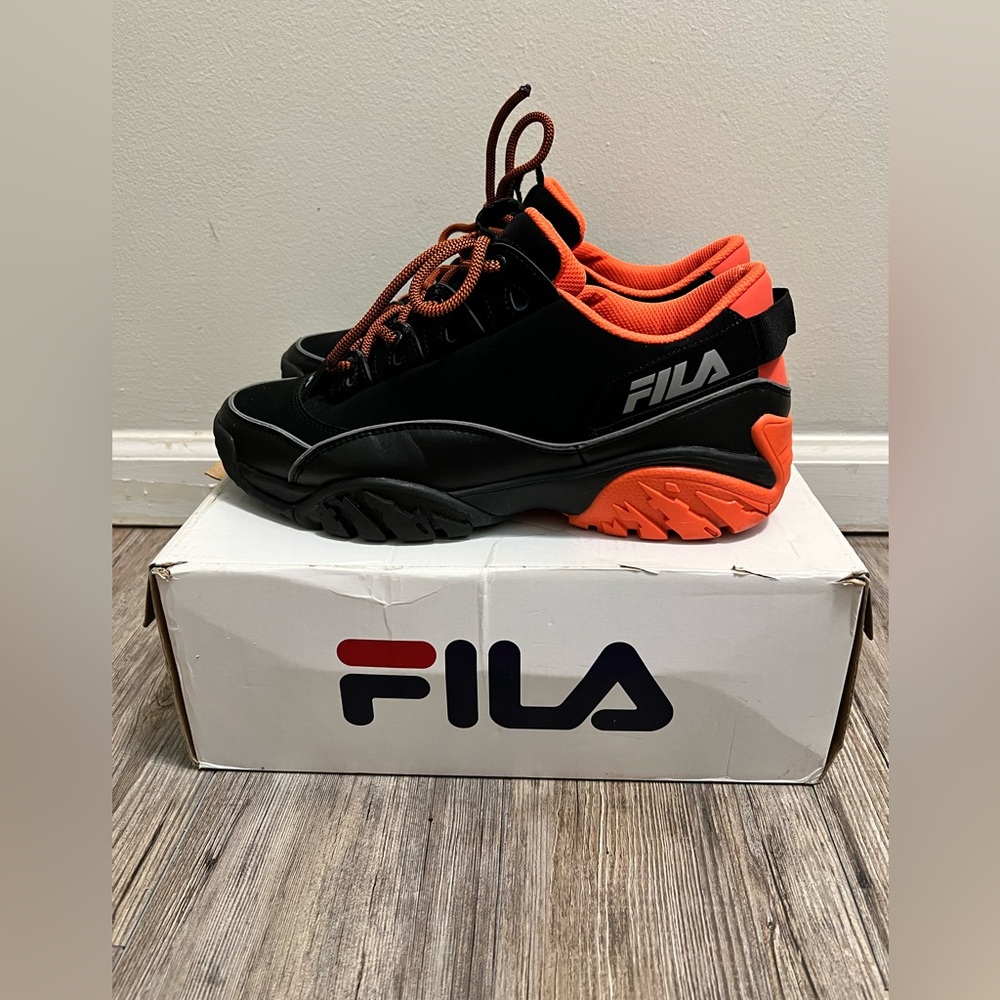 Brand new Orange & Black Fila Shoes Men’s 11